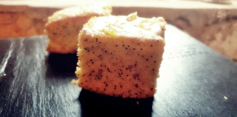 Lemon and Poppy Seed Cake (Gluten Free)